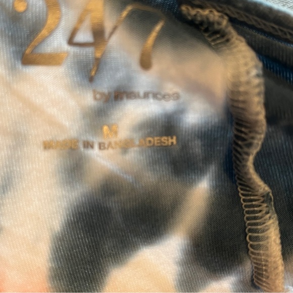 tie dye tshirt shirt sleeves Women’s medium 24/7 by Maurices - Picture 5 of 8